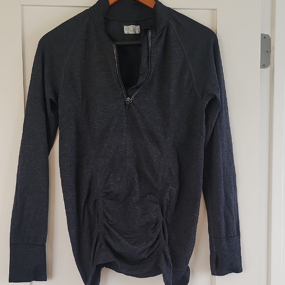 ATHLETA Women’s Dark Charcoal Gray Quarter-Zip Long Sleeve Top